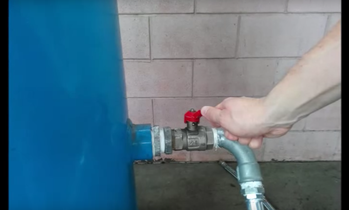 formula calcolo portata aria compressa